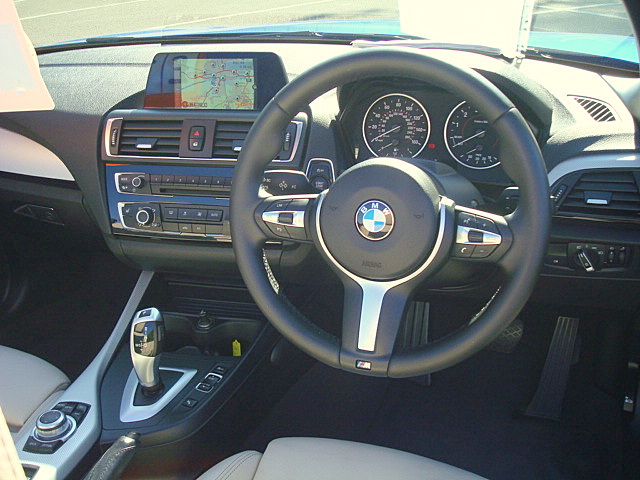 2015 BMW 218I M-SPORT AUTO CONVERTIBLE